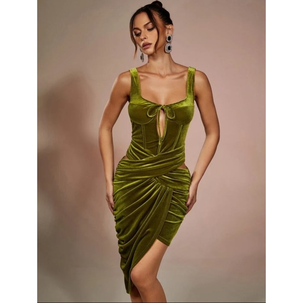 NEW | Dress Decode | Velvet Asymmetrical Hem Cut Out Front Ruched Dress - Picture 13 of 13